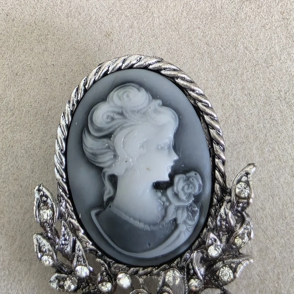 Silver with Blue Victorian Maiden Cameo Brooch Pin Pendant